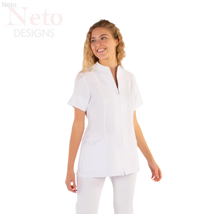 Casacca donna con zip in tessuto bianco, spacchi laterali e moderno collo