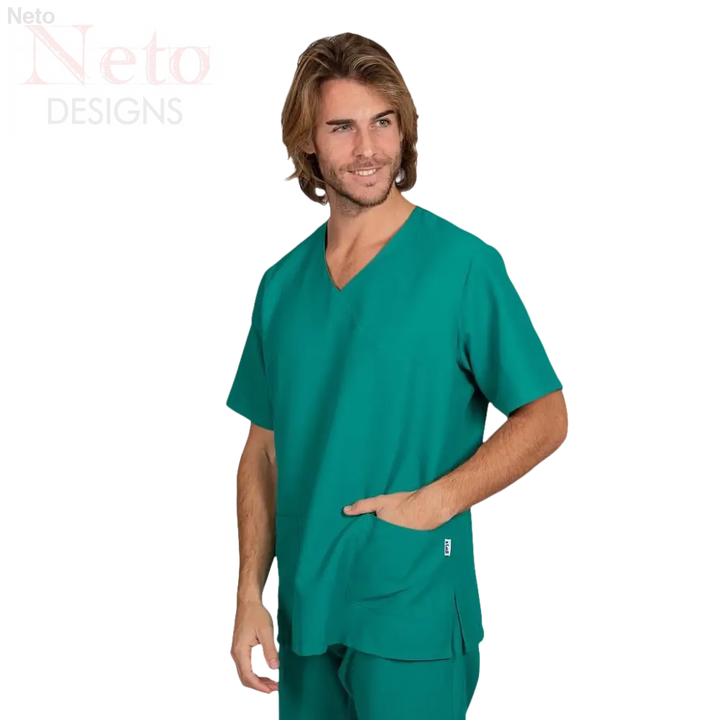 Modello uomo in casacca unisex microfibra teal V-neck con tasca